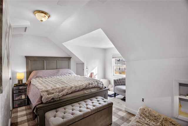 3445 Bethoven St, Polish Hill, PA 15219