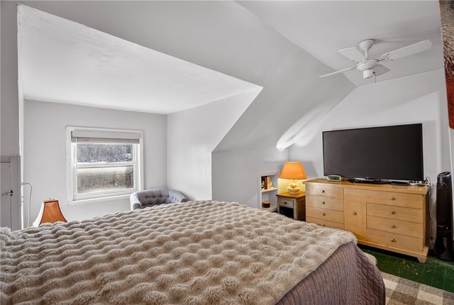 3445 Bethoven St, Polish Hill, PA 15219