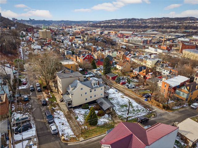 3445 Bethoven St, Polish Hill, PA 15219