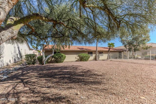 14220 N Galatea Drive Apt B, Fountain Hills, AZ 85268