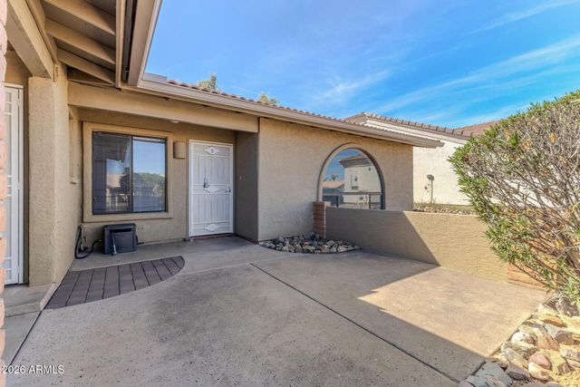 14220 N Galatea Drive Apt B, Fountain Hills, AZ 85268