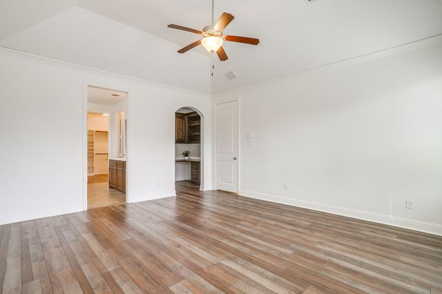 332 Parkview Drive, Aledo, TX 76008