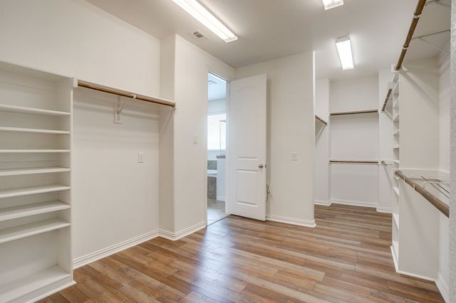 332 Parkview Drive, Aledo, TX 76008