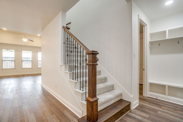 332 Parkview Drive, Aledo, TX 76008