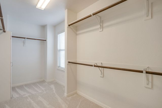 332 Parkview Drive, Aledo, TX 76008