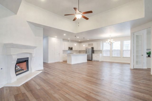 332 Parkview Drive, Aledo, TX 76008