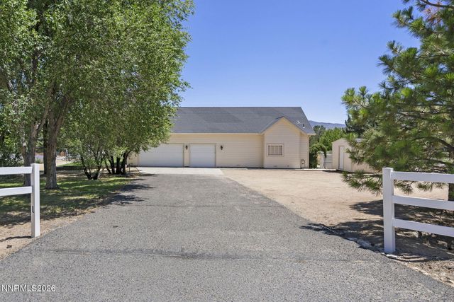 611 Rabe Way, Carson City, NV 89701
