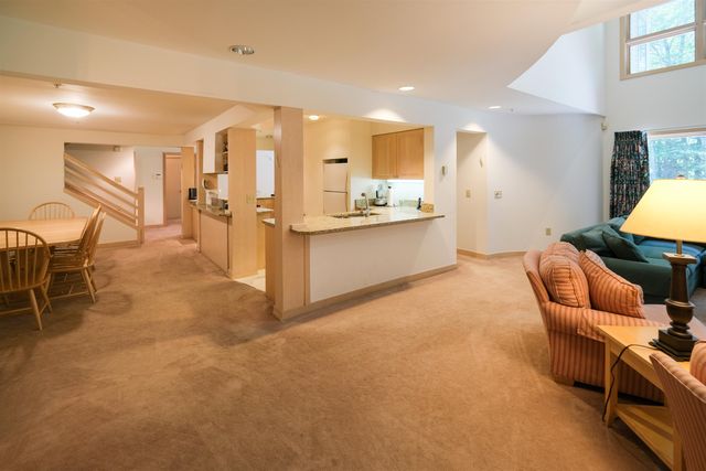 117 Ledgewood Road F3 w/F4 Garage, Ludlow, VT 05149