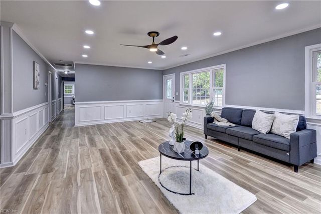 2505 Low Ground RD, Hayes, VA 23072