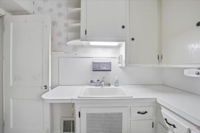 1171 Liberty Avenue, Waterloo, IA 50702