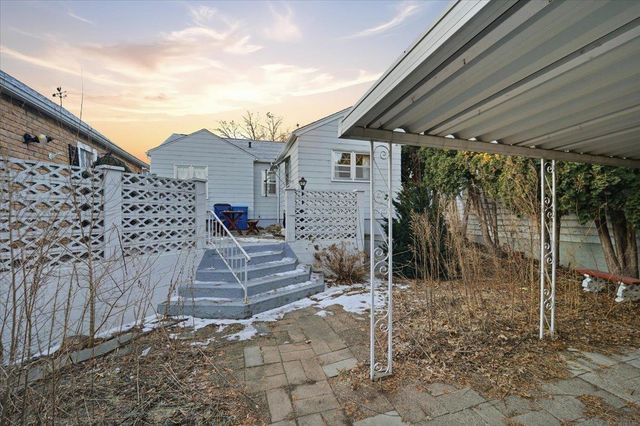 1171 Liberty Avenue, Waterloo, IA 50702