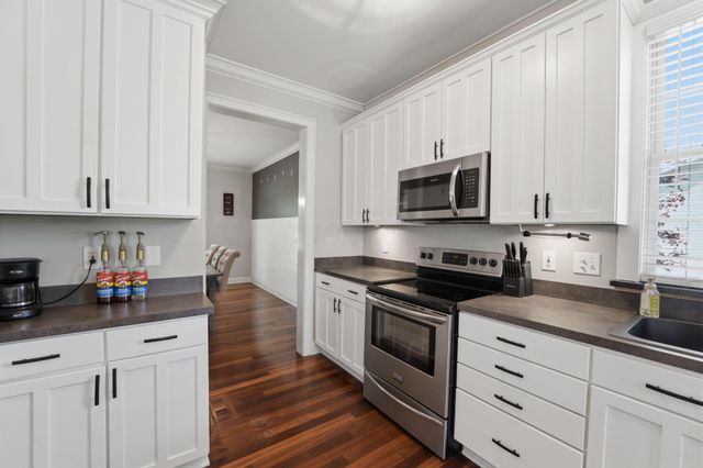 58 Belz Warner Boulevard, Reynoldsburg, OH 43068