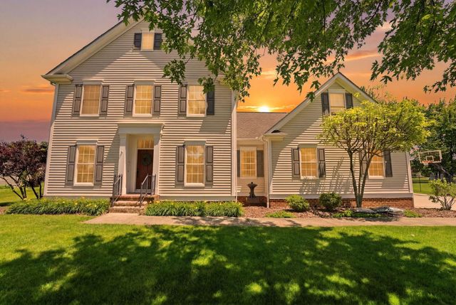 58 Belz Warner Boulevard, Reynoldsburg, OH 43068