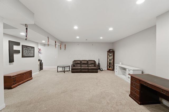 58 Belz Warner Boulevard, Reynoldsburg, OH 43068