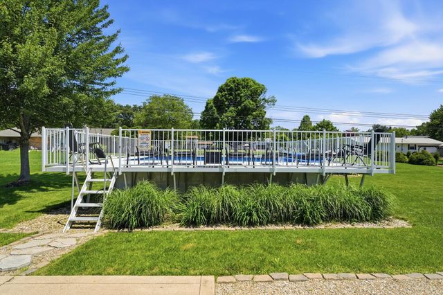 58 Belz Warner Boulevard, Reynoldsburg, OH 43068