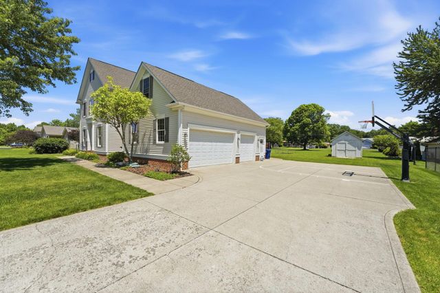 58 Belz Warner Boulevard, Reynoldsburg, OH 43068