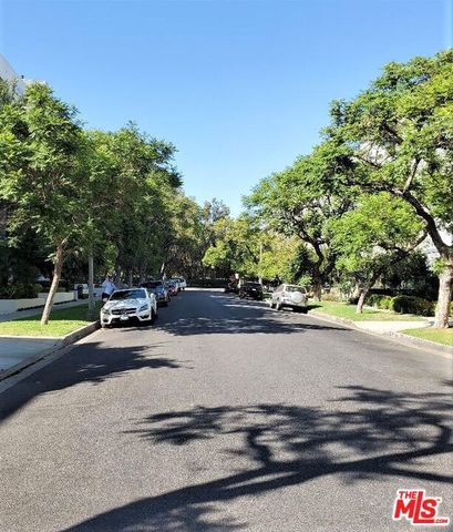 435 N PALM Drive 202, Beverly Hills, CA 90210