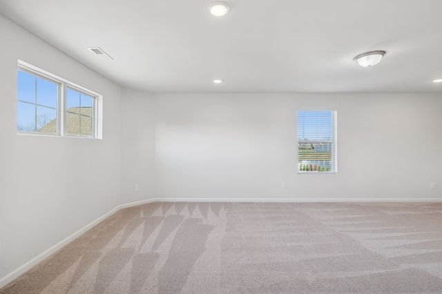 3280 Holiday Ln, Columbia, TN 38401