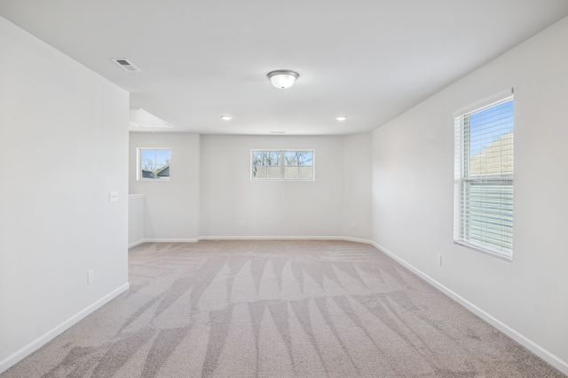 3280 Holiday Ln, Columbia, TN 38401