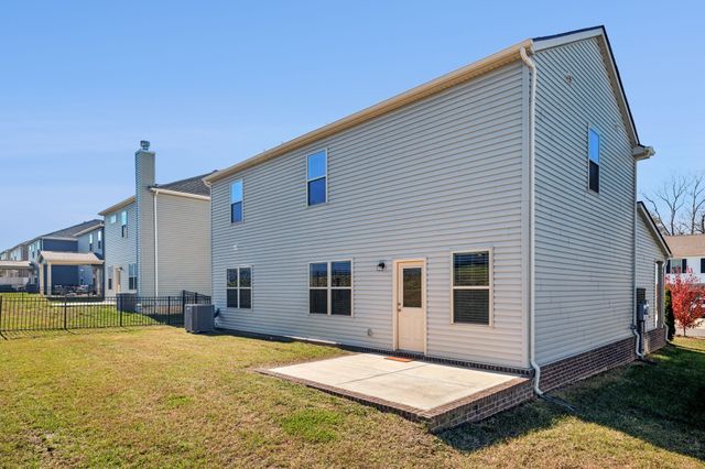 3280 Holiday Ln, Columbia, TN 38401