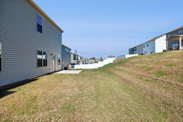 3280 Holiday Ln, Columbia, TN 38401