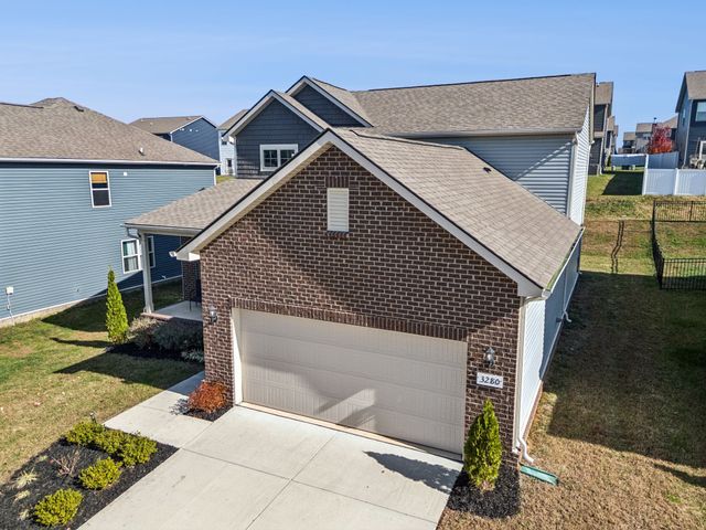 3280 Holiday Ln, Columbia, TN 38401