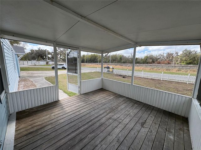 4831 ROLLINGLEN LOOP W, Lakeland, FL 33810