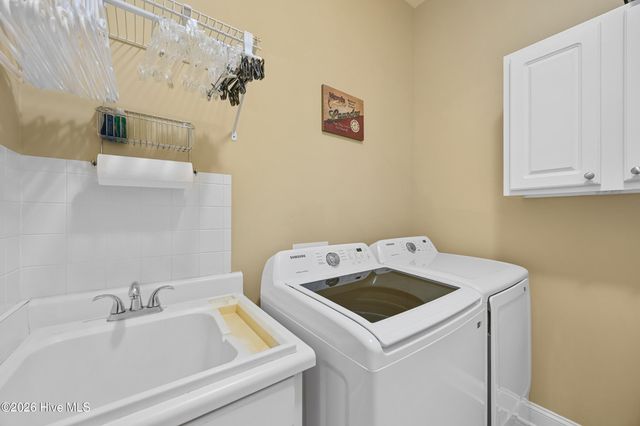 1001 Lismore Way, Leland, NC 28451
