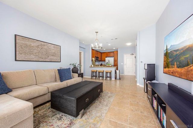 3877 Pell Pl 312, San Diego, CA 92130