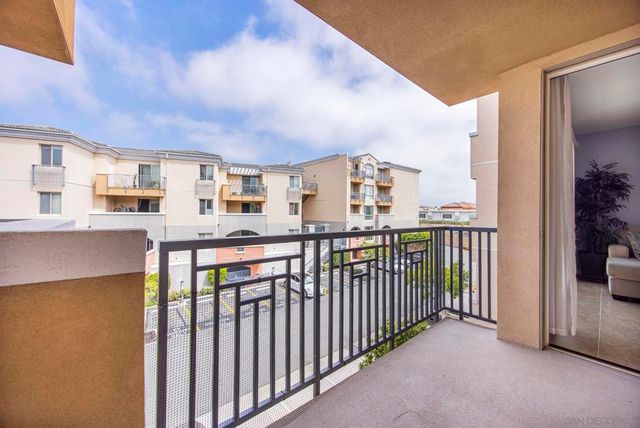 3877 Pell Pl 312, San Diego, CA 92130