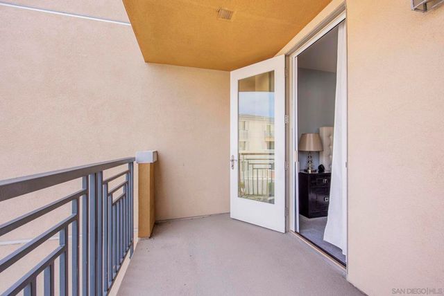 3877 Pell Pl 312, San Diego, CA 92130