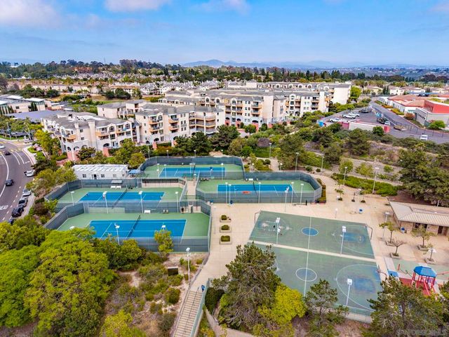 3877 Pell Pl 312, San Diego, CA 92130