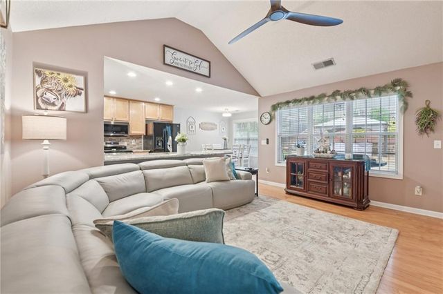 35 Belltree Circle, Newnan, GA 30265