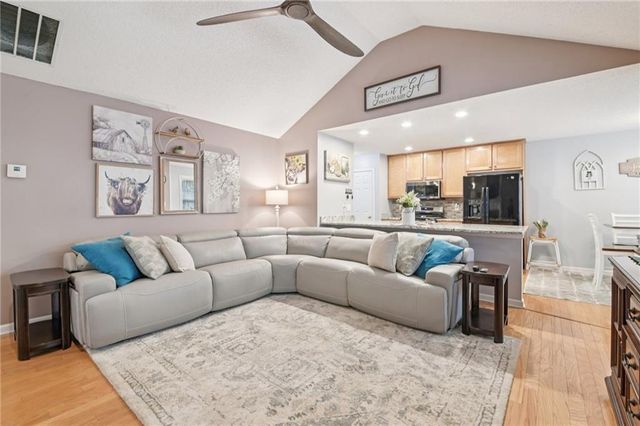 35 Belltree Circle, Newnan, GA 30265