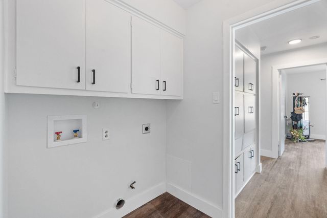 7503 Berkman DR, Austin, TX 78752