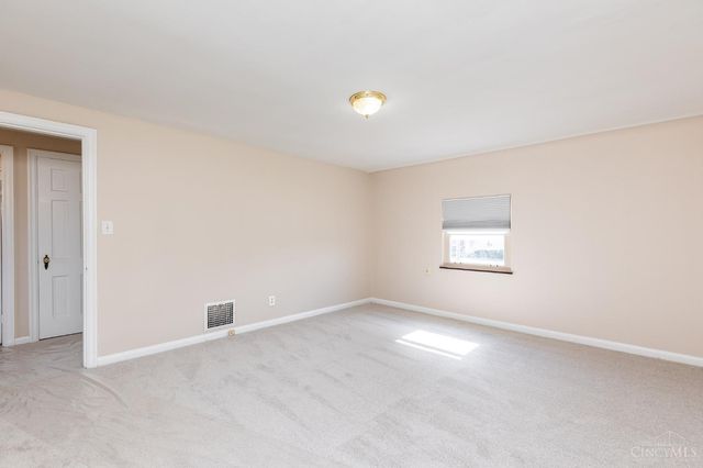 3168 Queen City Avenue, Cincinnati, OH 45238