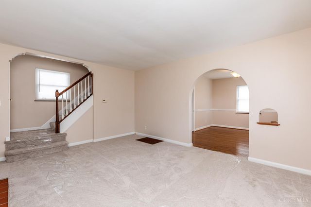 3168 Queen City Avenue, Cincinnati, OH 45238