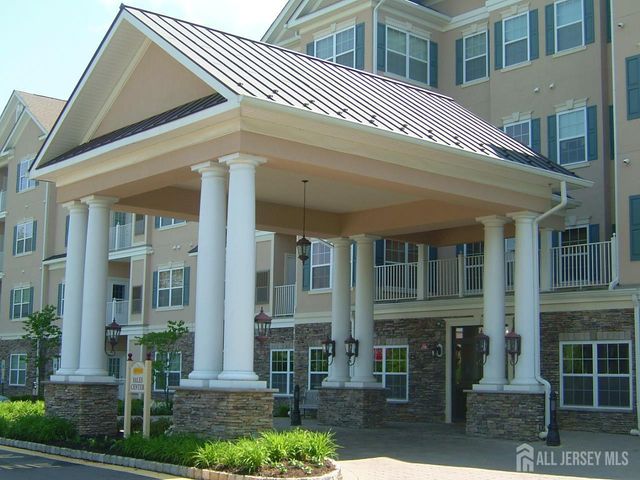 540 Cranbury Road 446, East Brunswick, NJ 08816