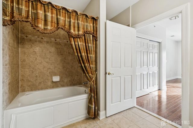 540 Cranbury Road 446, East Brunswick, NJ 08816