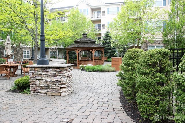 540 Cranbury Road 446, East Brunswick, NJ 08816