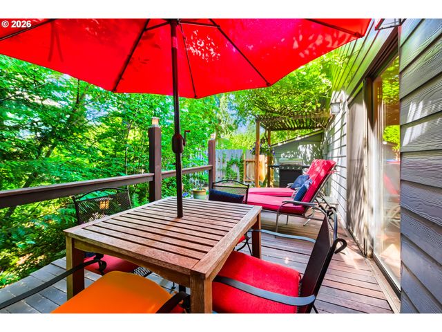 3118 Sw Carson St, Portland, OR 97219