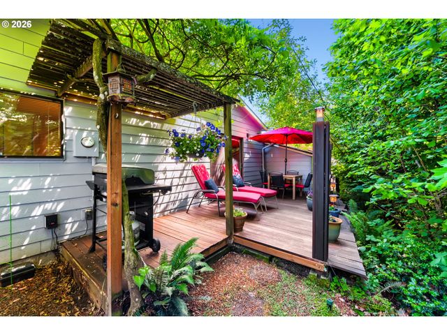 3118 Sw Carson St, Portland, OR 97219