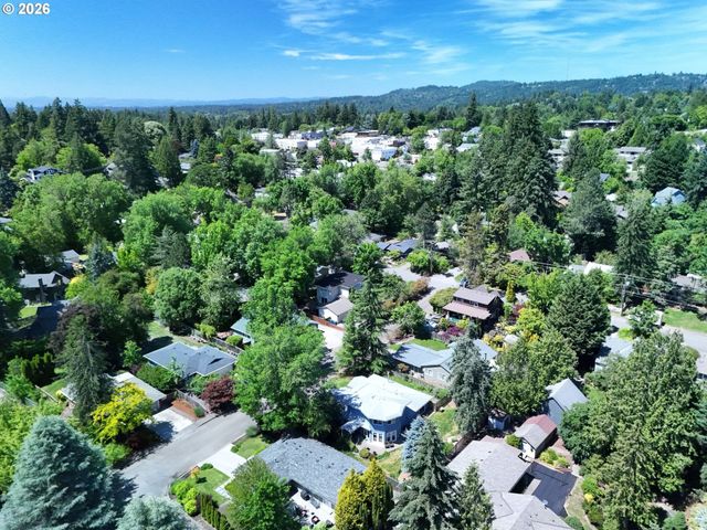 3118 Sw Carson St, Portland, OR 97219