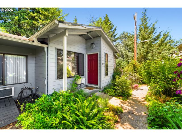3118 Sw Carson St, Portland, OR 97219