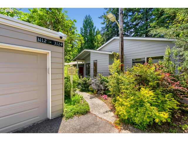 3118 Sw Carson St, Portland, OR 97219