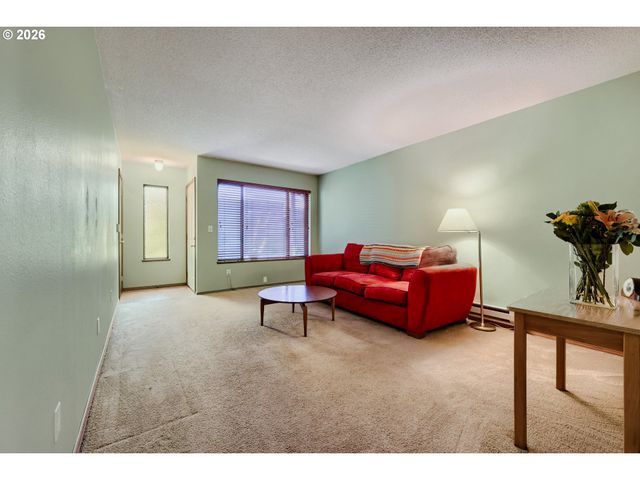 3118 Sw Carson St, Portland, OR 97219