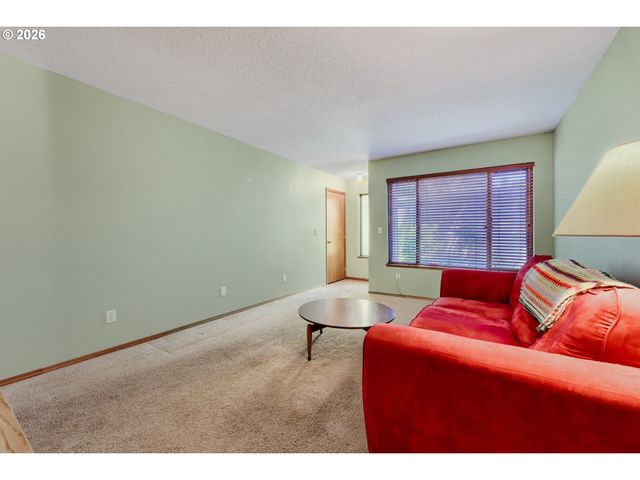 3118 Sw Carson St, Portland, OR 97219
