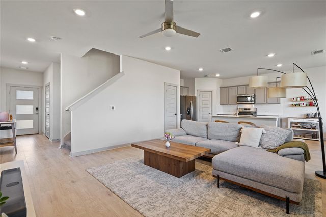 2304 Tucker LN, Austin, TX 78754