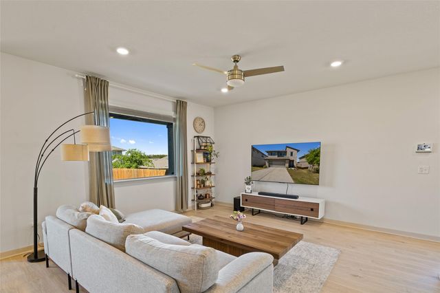 2304 Tucker LN, Austin, TX 78754