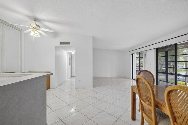 7648 Ashmont Circle 212, Tamarac, FL 33321